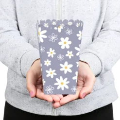 Big Dot Of Happiness Purple Daisy Flowers - Floral Party Favor Popcorn Treat Boxes - Set Of 12 7 Big Dot Of Happiness Purple Daisy Flowers - Floral Party Favor Popcorn Treat Boxes - Set Of 12 -Party Planers Store GUEST bcc4ab61 9656 48e1 96d2 0b408c9d0e64